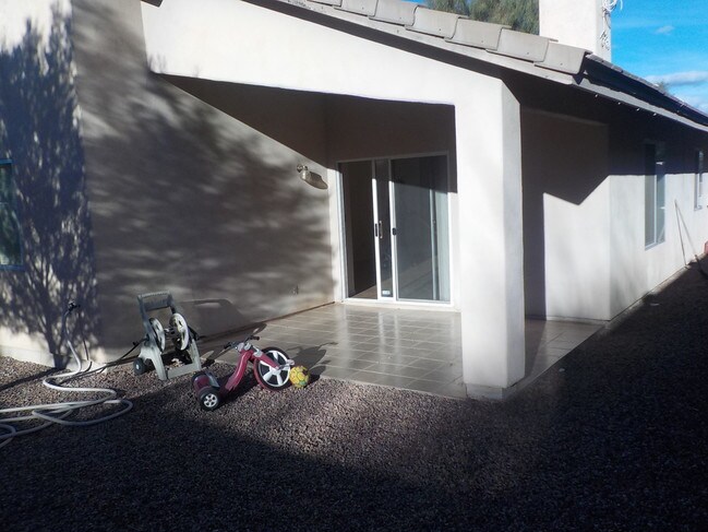 Foto del edificio - 774 S Saguaro Ridge Pl