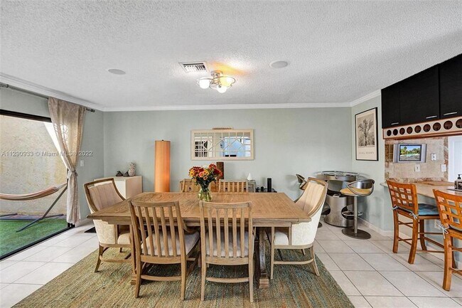 Building Photo - 22322 Pineapple Walk Dr