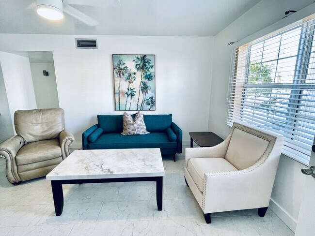Living Room - 4158 Tamiami Trl