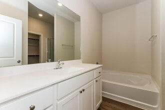 Building Photo - 7626 Tipton Meadow Way