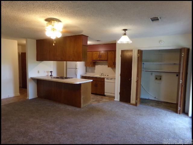 Building Photo - 711 Briar Ridge Ct