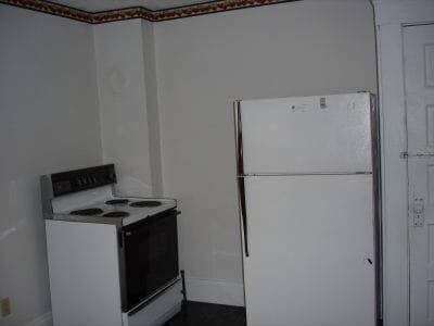 Building Photo - 421 Crawford Ave