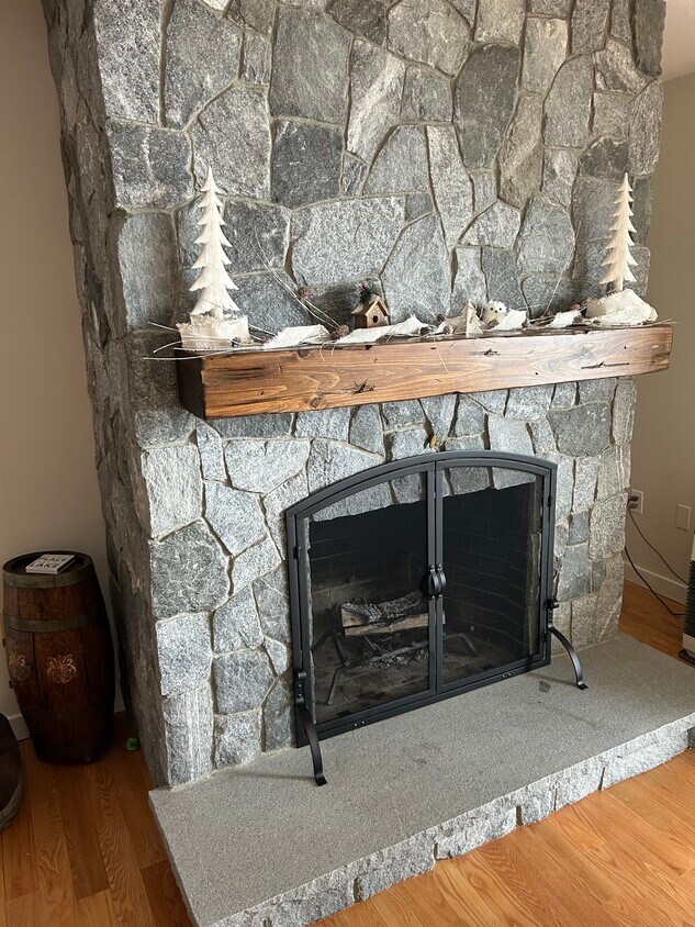 170 Belknap Point Rd, Gilford, NH 03249 House Rental in Gilford, NH