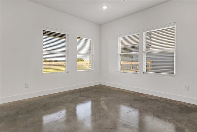 Building Photo - 3014 Alpha Wolf Ct