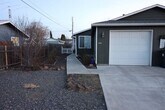Foto principal - Beautiful 2/2 Duplex in Redmond