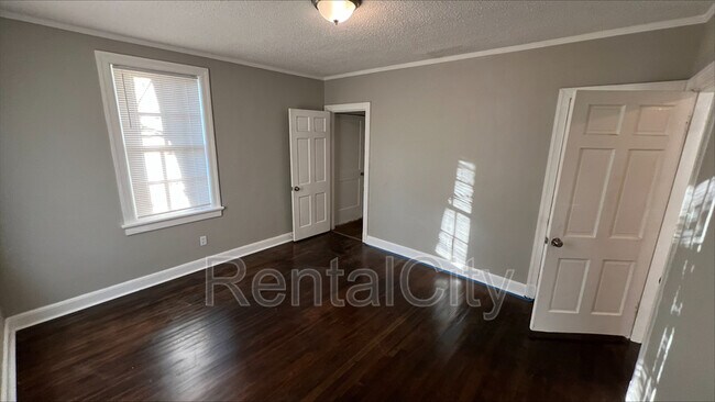 Foto del edificio - 727 N Hollywood St