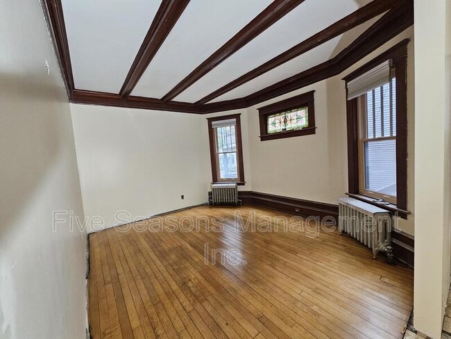 Foto del edificio - 322 Pearl St