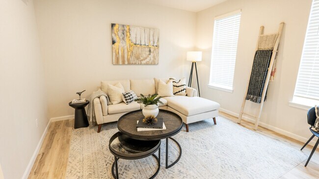 Foto del edificio - South Warner St Apts