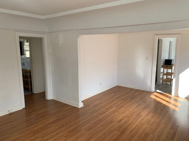 Foto del edificio - 3346 Fay Ave
