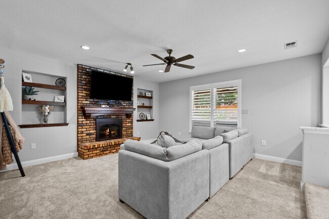 Foto del edificio - 3621 Welwyn Way Dr