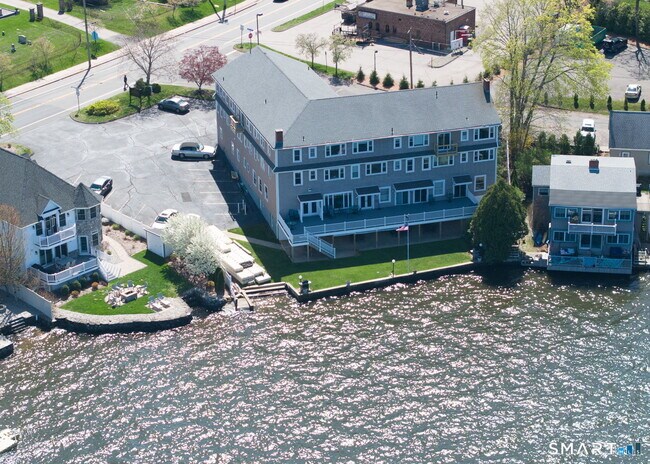 Building Photo - 41 E High St