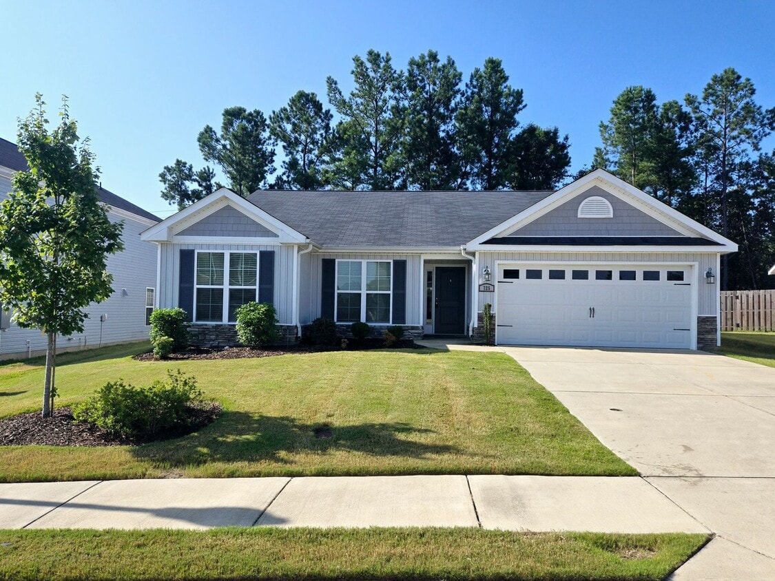 Primary Photo - 725 Goodale Dr