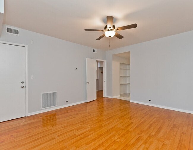 Foto del edificio - 3441 N Keating Ave