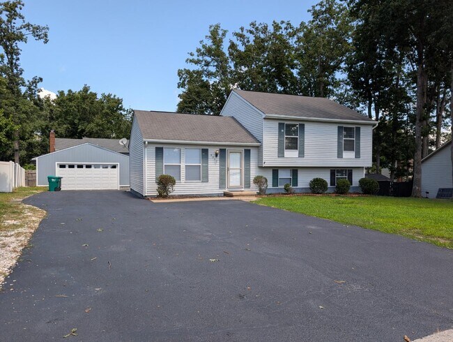 Building Photo - 9310 Coleson Rd