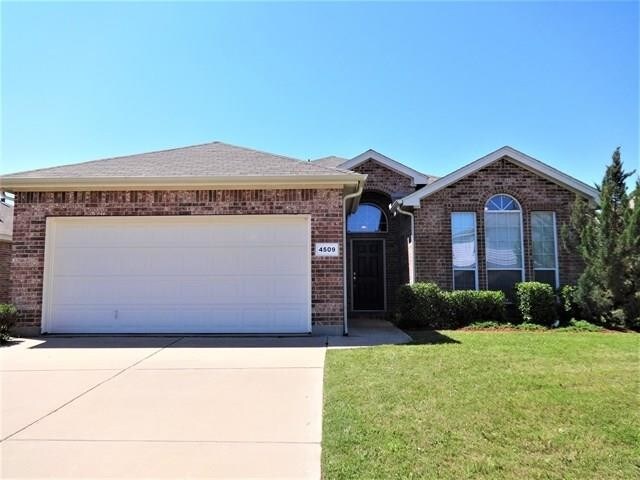 Foto principal - 4509 Chaparral Creek Dr