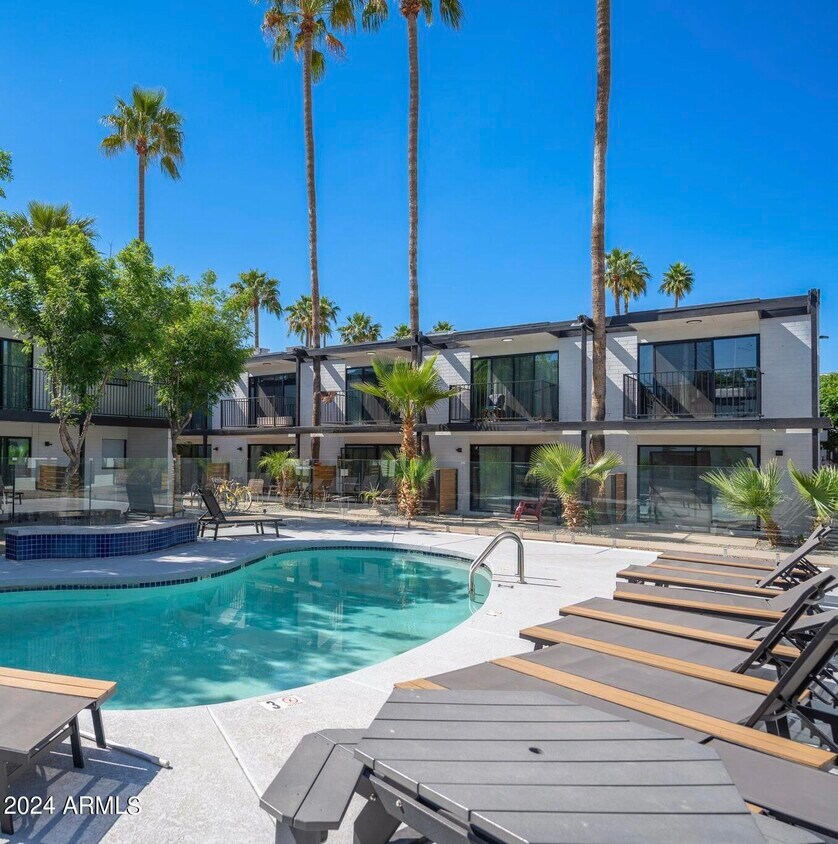 Foto principal - 1206 S Lemon St