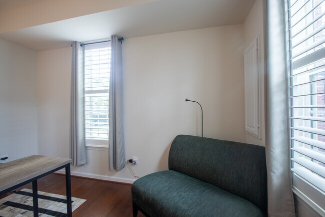 Building Photo - 2514 Ralph Ellison Way NE