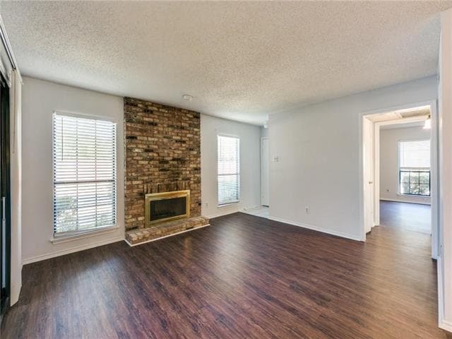 Foto del edificio - 15221 Berry Trail