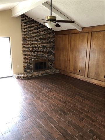 Foto del edificio - 3521 Primrose Ln