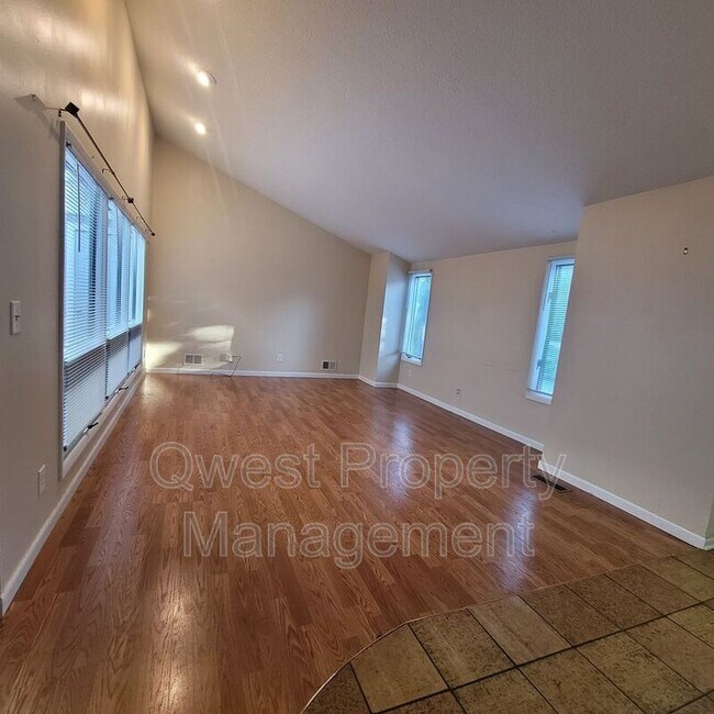 Foto del edificio - 2501 Edgewood Ave SE