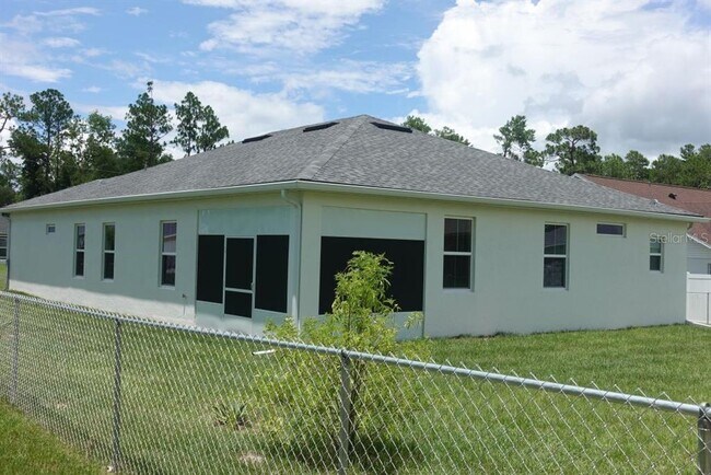Foto del edificio - 5574 SW 128th Pl