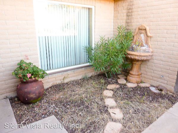 Foto del edificio - 3 br, 2 bath House - 5040 S Laguna Ave