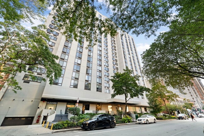 Foto del edificio - 1221 N Dearborn St