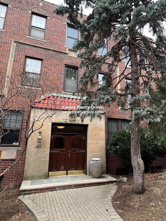 321 Tappan St Unit 6, Brookline, MA 02445 Condo for Rent in Brookline