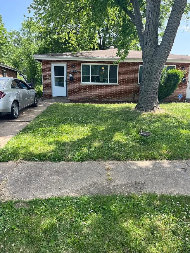 Building Photo - 10728 Tropic Dr