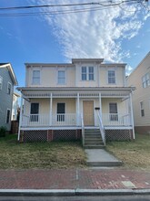 Building Photo - 715 Catherine St