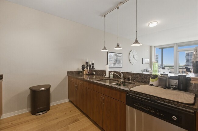 Foto del edificio - 757 N Orleans St