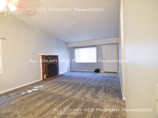 Building Photo - 2681 Mull Ave