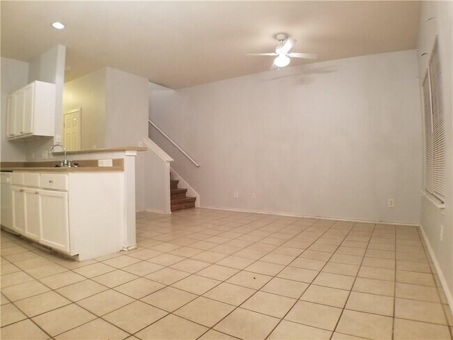 Foto del edificio - 6702 Cannonleague Dr