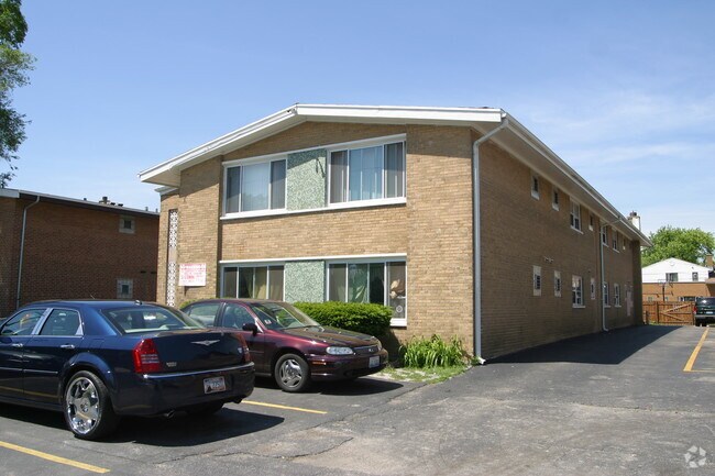 Building Photo - 1620 N 1st Ave