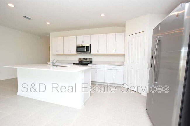 Building Photo - 2053 Albatross Nest Dr