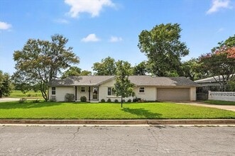 Building Photo - 5536 Red Cardinal Ln