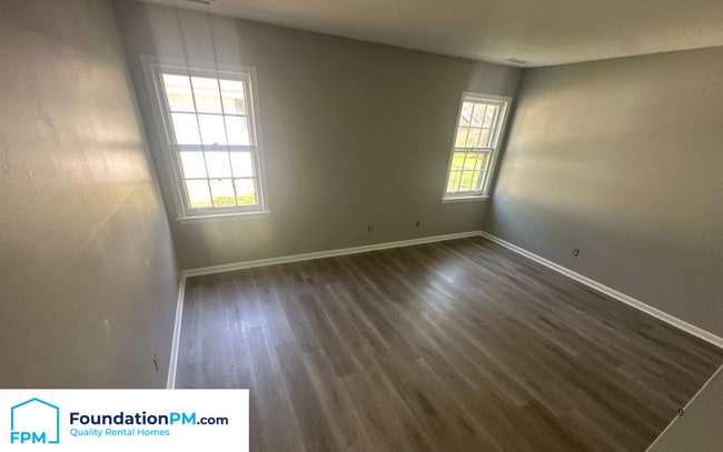 Building Photo - 3260 Scheibler Rd