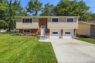 Building Photo - 35 Tomcyn Dr
