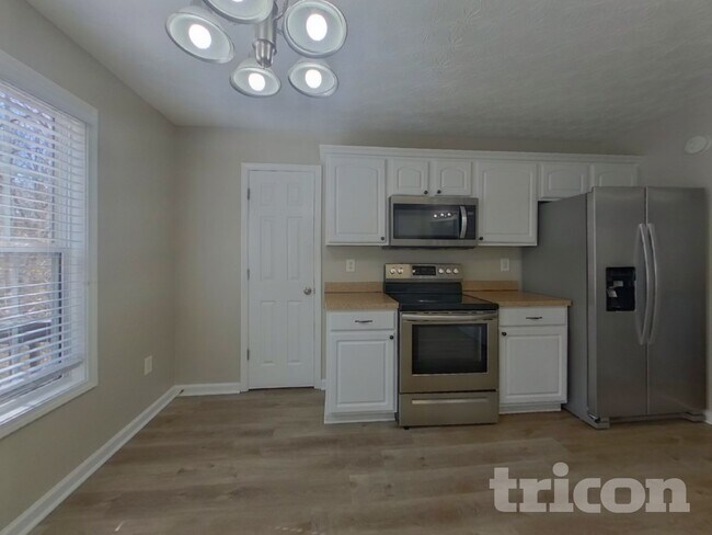 Foto del edificio - 223 Towler Shoals Dr