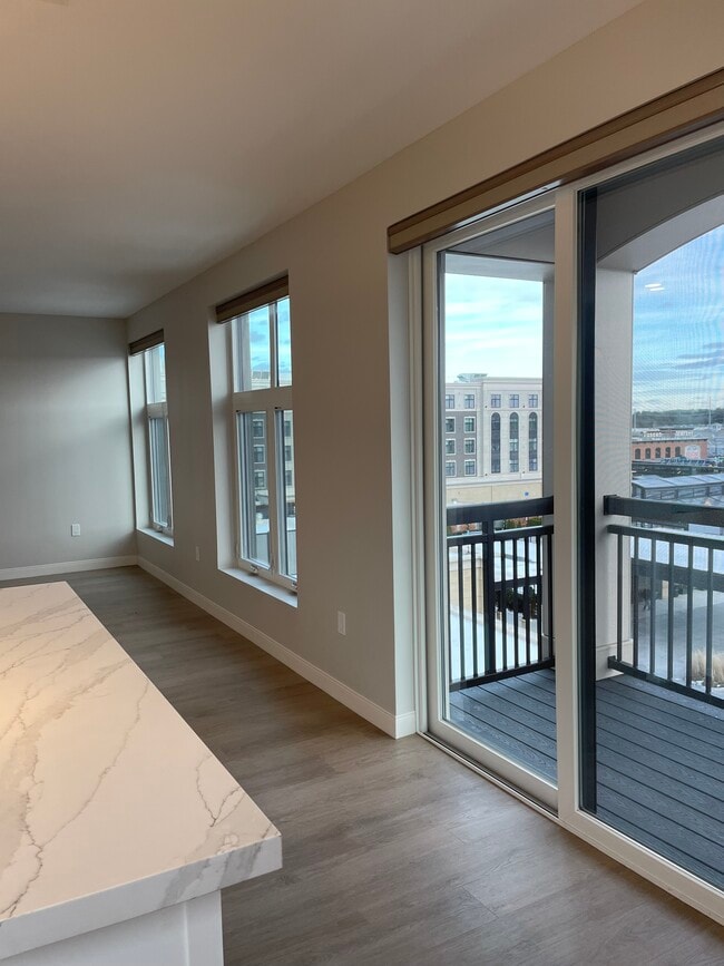 Building Photo - 18 Artisan Dr