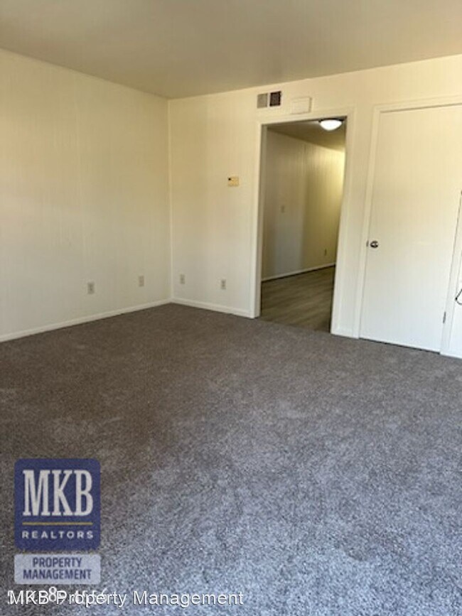 Building Photo - 2 br, 1 bath House - 420 Albemarle Ave SW ...