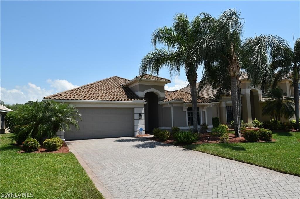 Fort Myers, 
                        , –