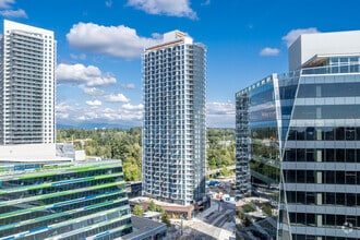 Building Photo - The Line