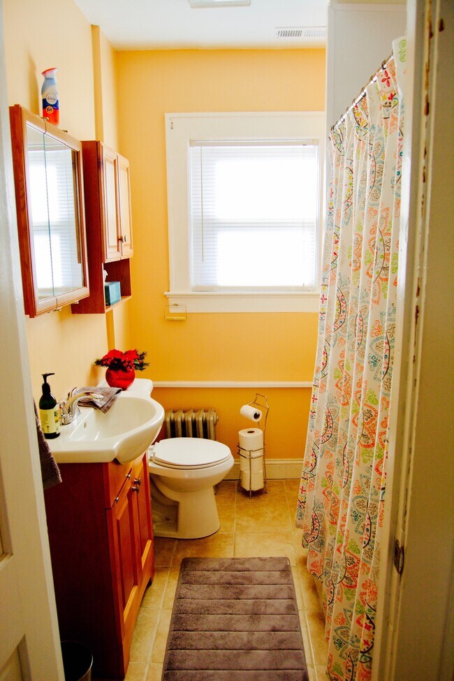 Foto del edificio - 227 South Ave W