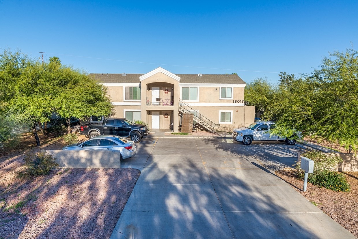 Primary Photo - 18017 N 40th Pl