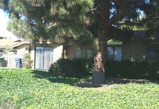 Building Photo - 601 E Pine Ave