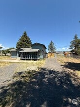 Building Photo - 5543 Balsam Dr
