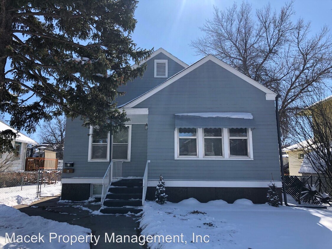 Primary Photo - 1112 2nd Ave N