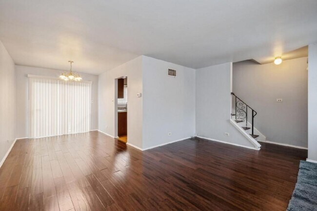 Foto del edificio - 4096 Appleby Ct