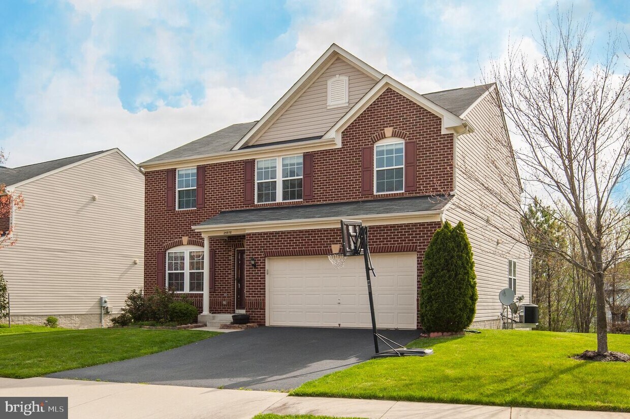 25978 Kimberly Rose Dr, Chantilly, VA 20152 House for Rent in